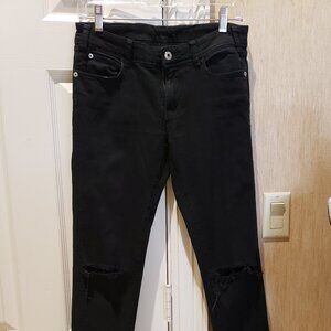 Z1975  Black Denim Jeans Size 6